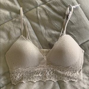 BRAND NEW AERIE LL WIRELESS BRA!!!